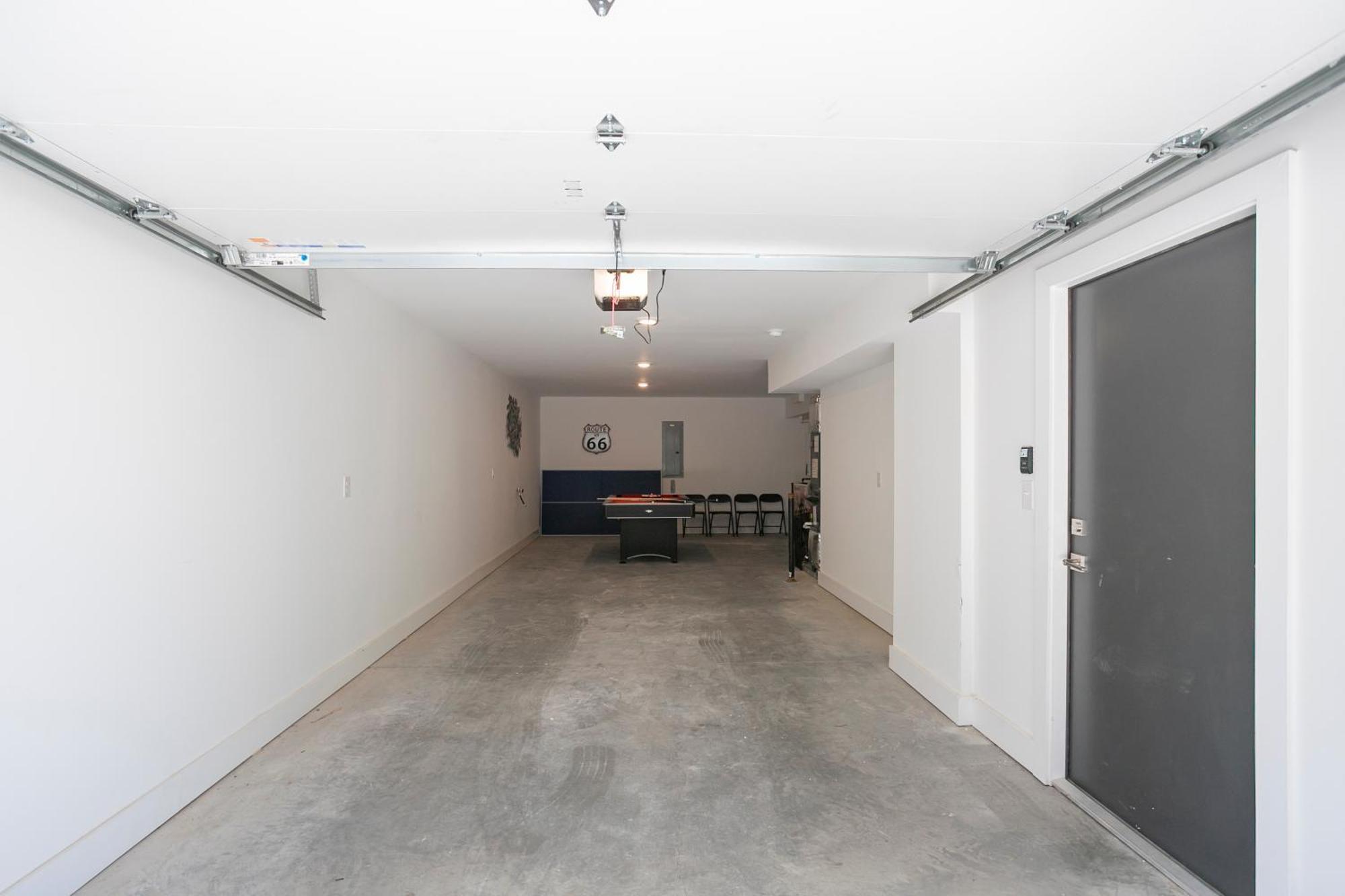 Luxury Townhome Skyline Views Mins To Dt Nashville Exterior photo
