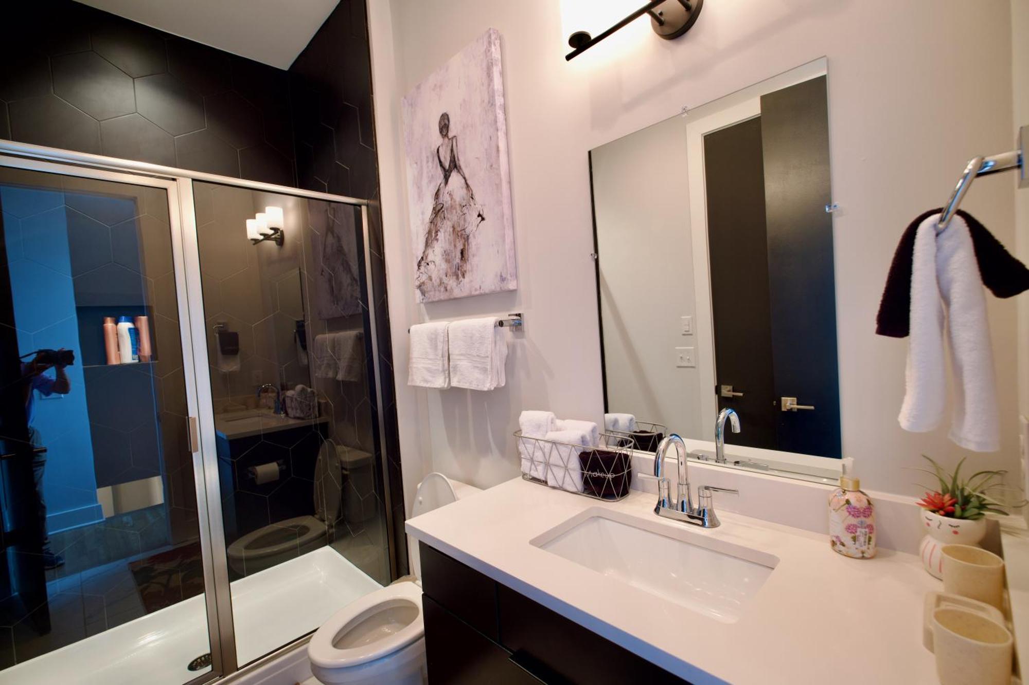 Luxury Townhome Skyline Views Mins To Dt Nashville Exterior photo